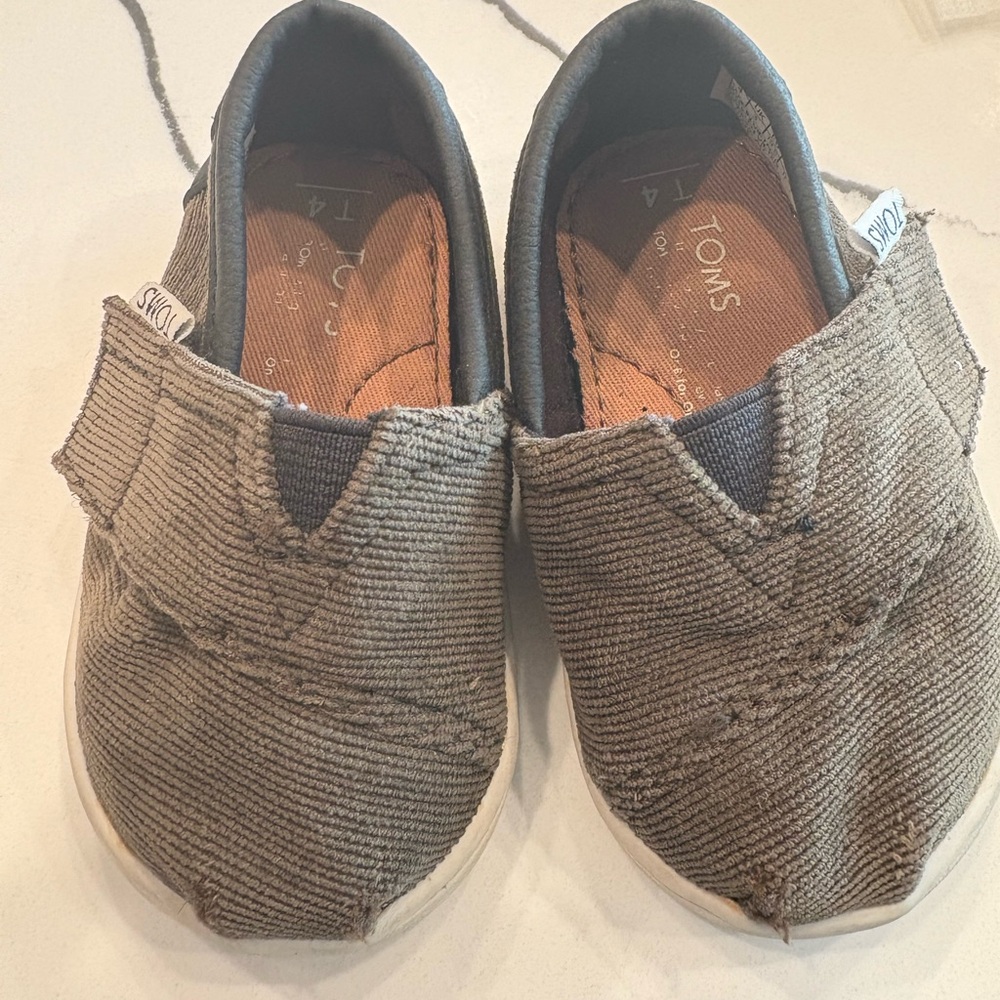 TOMS | Brown Gray Slip-On Shoes